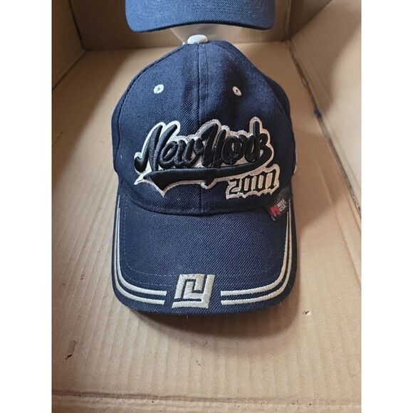 NY Yankees Champions 1999 & New York 2001 Baseball Caps Hat Bundle - Picture 2 of 13